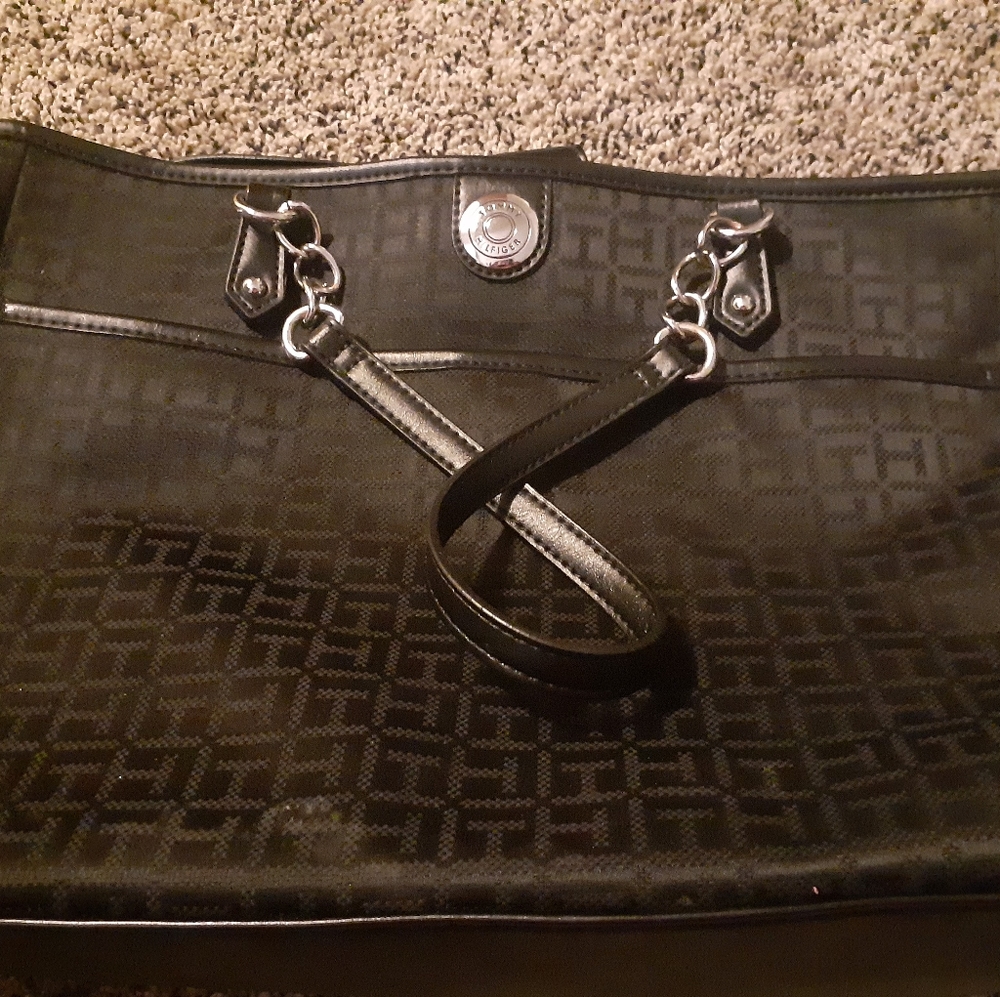 Tommy Hilfiger purse